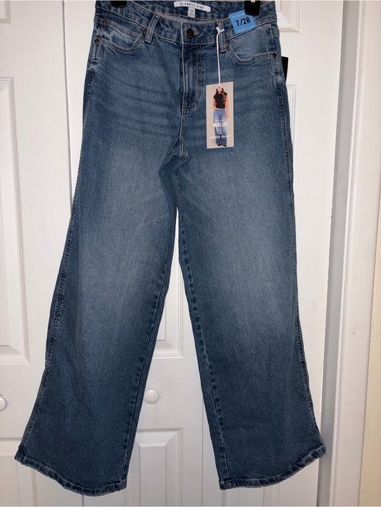 Celebrity Pink Denim - Celebrity Pink Mid Rise Wide Leg Pebble Denim Jeans NWT 7/28